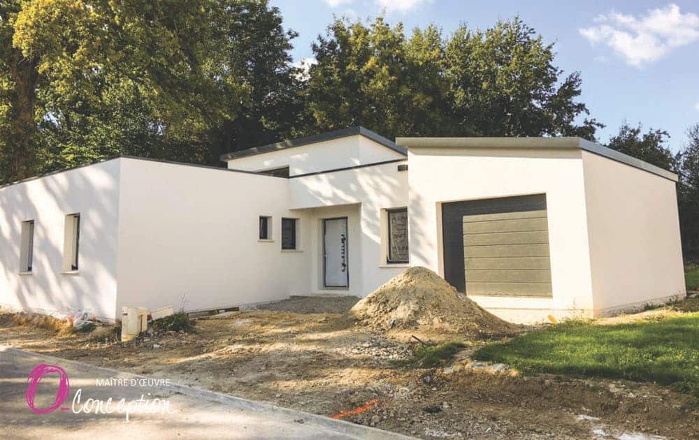 Maison moderne avec toits monopentes acier en Vendée